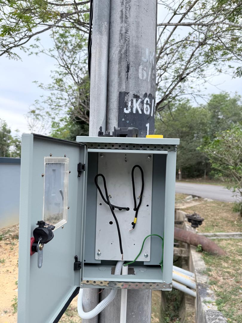Box meter sementara atas tiang TNB